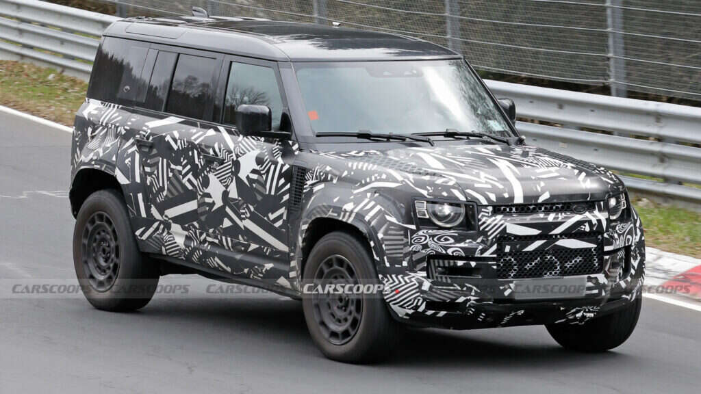 Land Rover’s Twin-Turbo Defender OCTA Has Hips Like Kim K