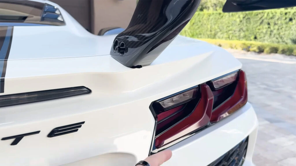 Corvette Owners Say The ZR1’s Wing Is Cracking Its Own Paint Past 180 MPH