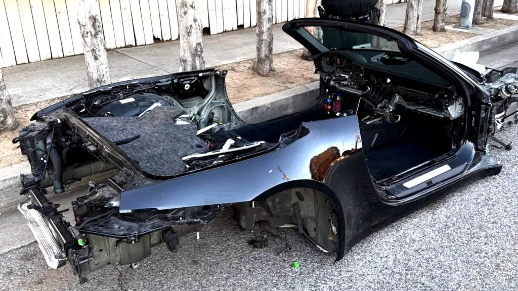 LA Thieves Stripped A Porsche So Bare That Bystanders Thought It Was A Mazda