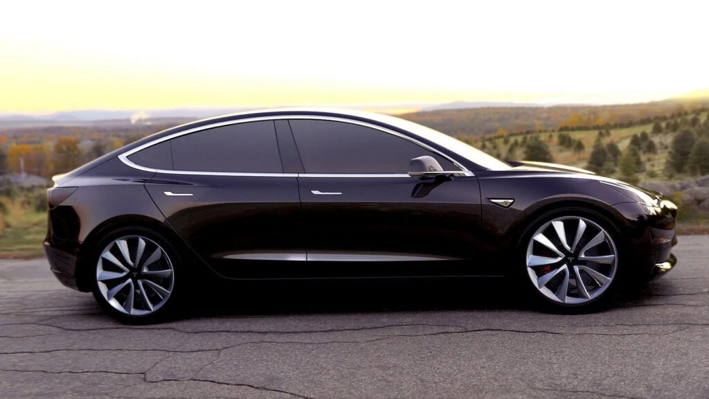 A Seven-Year-Old Tesla Model 3 Survived 380,000 Miles, Its Range Did Not