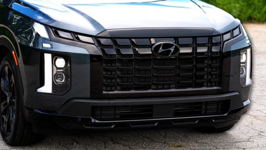Hyundai Warns Palisade Owners To Park Outside Now