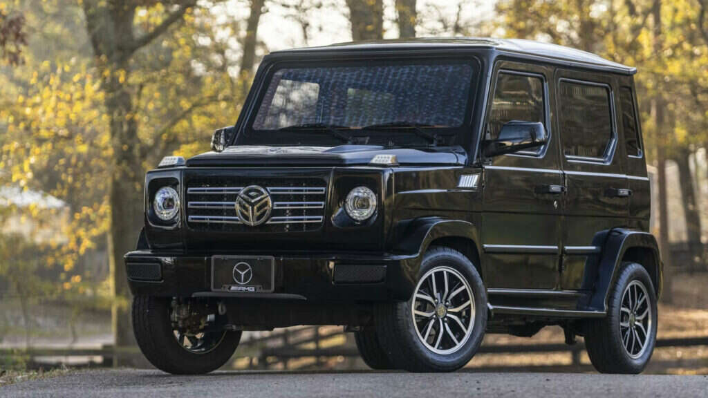 Mercedes G-Class Golf Cart Has 20 HP, 4 Screens, And Costs More Than A Chevy Trax