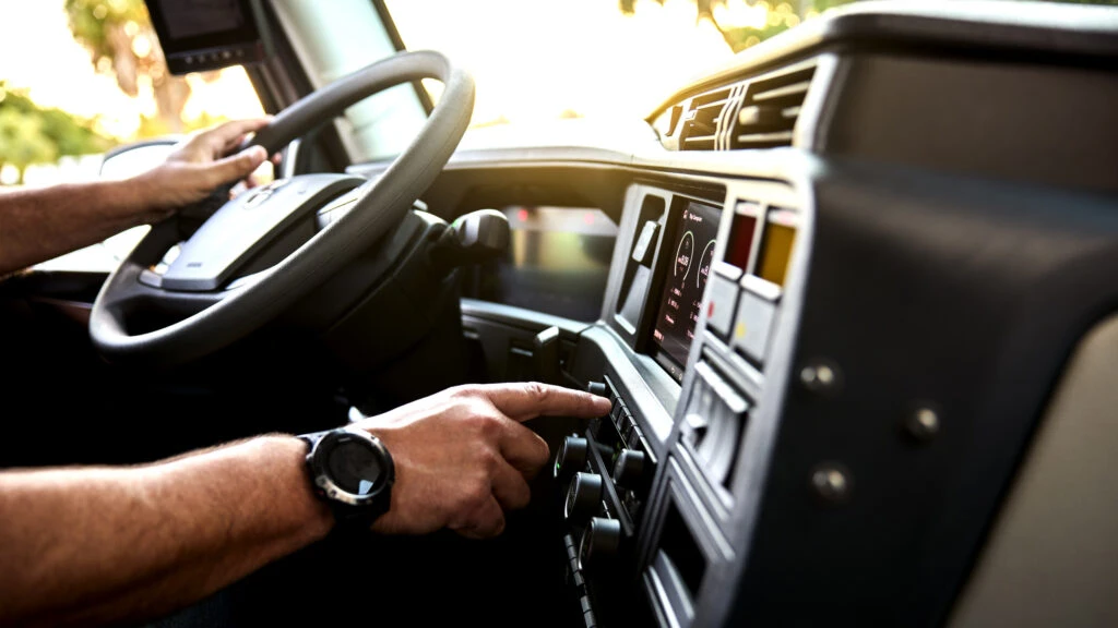 Texas Drops Spanish From Its Truck Driver’s Exam, Making It English-Only