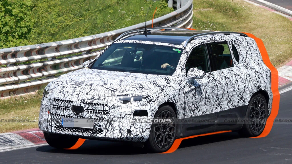 Boxy Mercedes GLB Is Coming Out Fighting For Round Two With New Platform, Tech