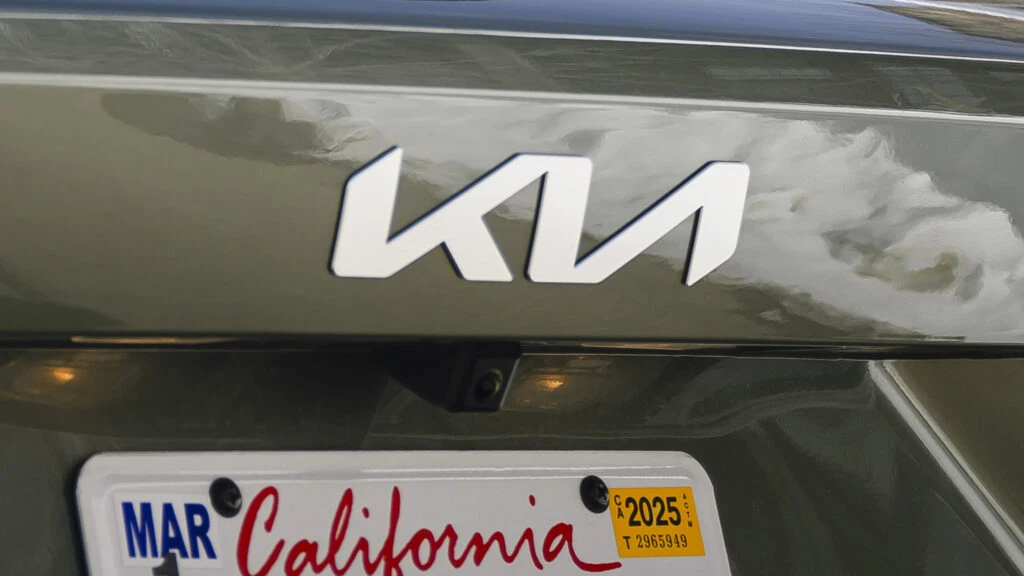 Kia Is Busting Sales Records Left And Right, But Its EVs Aren’t Lifting A Finger To Help