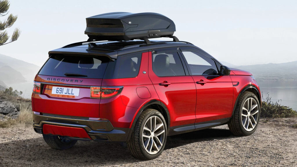 A New 2026MY Look Can’t Hide Just How Old This Land Rover Really Is