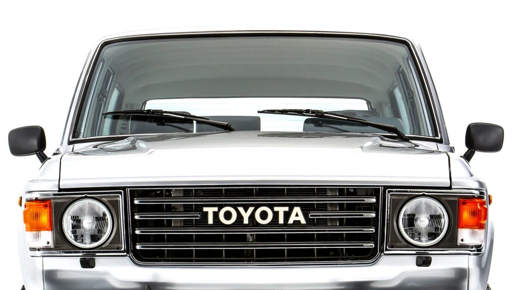 Toyota Revives Classic Land Cruiser With Modern Twin Turbo Surprise