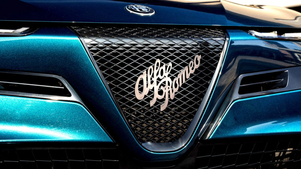 A 550 HP Inline-Six From The Charger Could End Up In Alfa’s Next Giulia And Stelvio