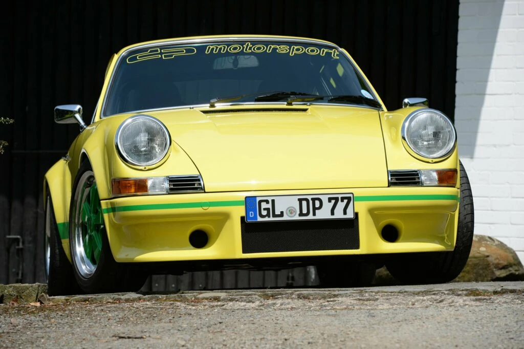 Porsche 964 Converted To A Classic Carrera RS 2.7 Lookalike