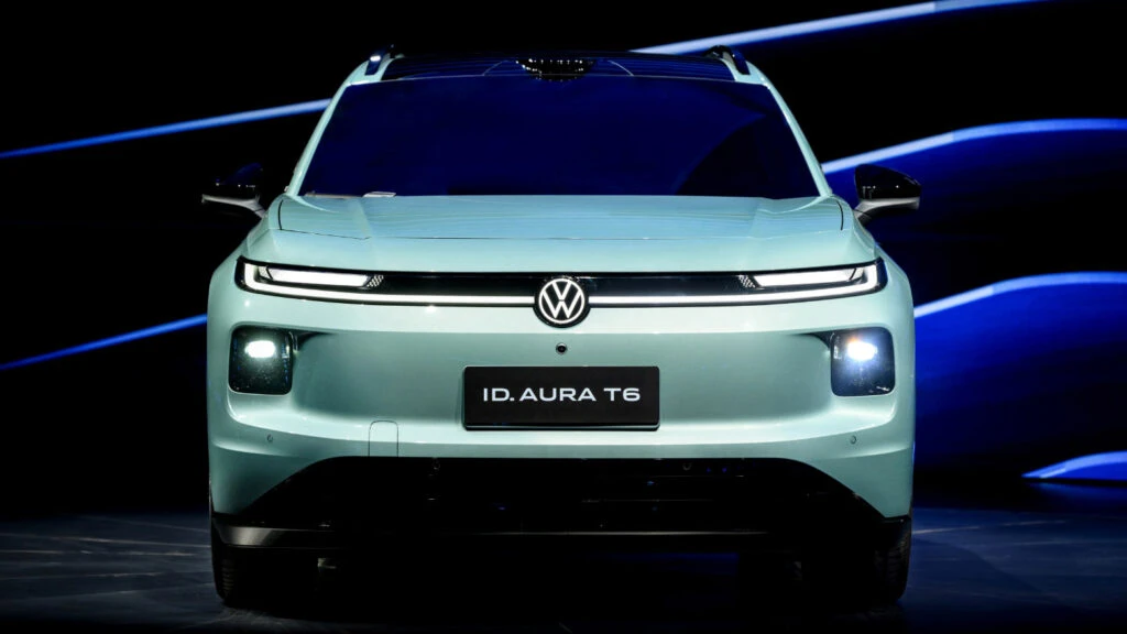 China’s EV Sales Collapsed By Nearly 20%, And Germany’s Big Five Are Down To 1.6%