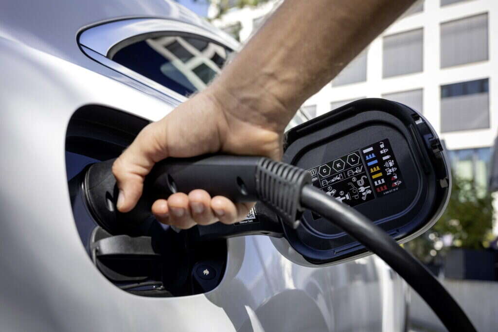 Harvard Study Says 1 In 5 Public EV Chargers Doesn’t Work