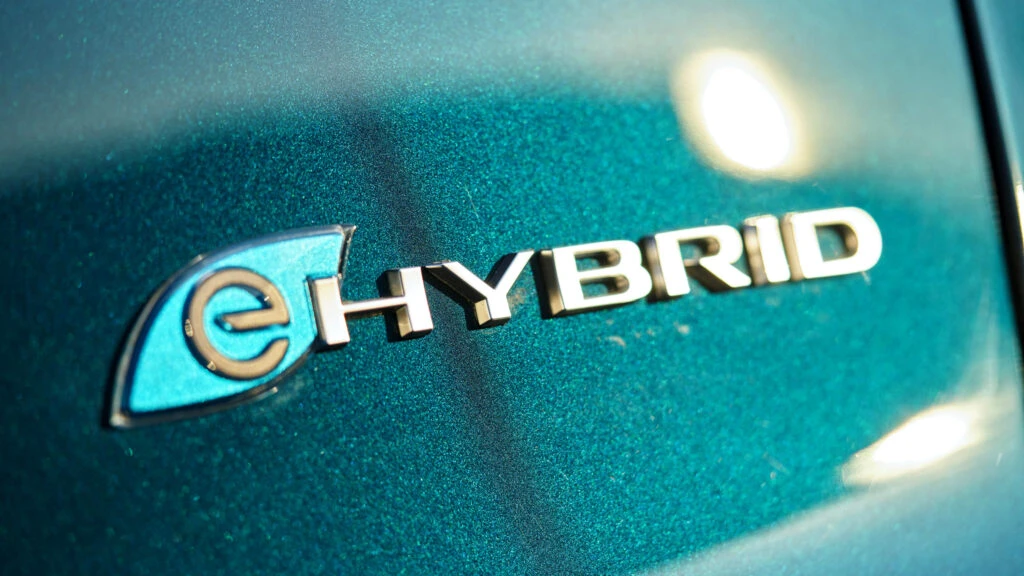 Pacifica Hybrid Owners Are Suing Over A Recall None Of Them Actually Experienced