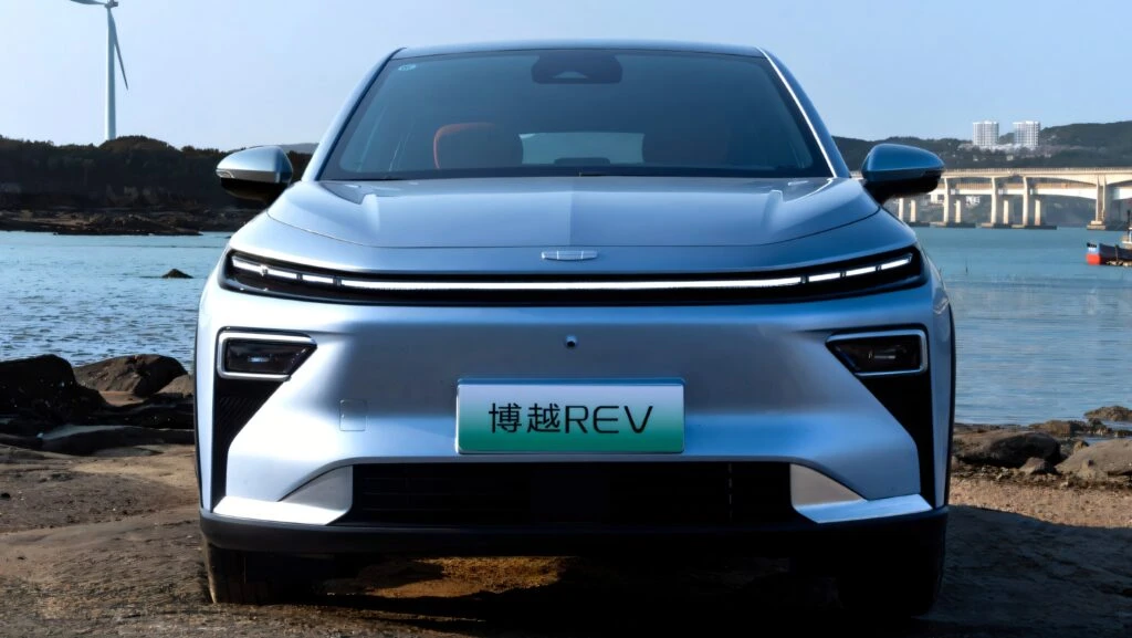 America Built A 100% Wall To Keep Chinese EVs Out, Volvo’s Plant Could Open The Door
