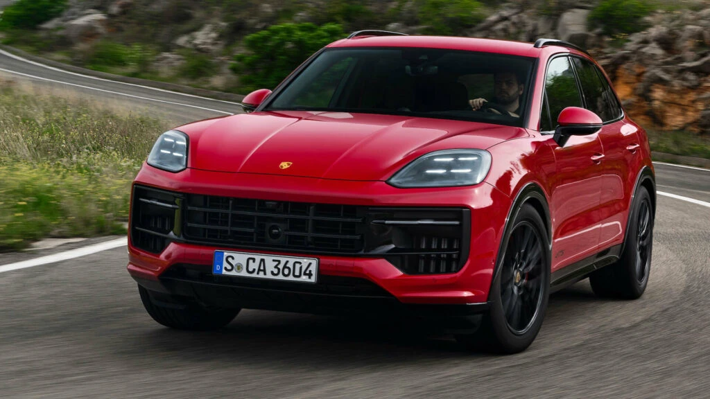 2025 Porsche Cayenne Gains More Standard Equipment And Hefty New Price Tag