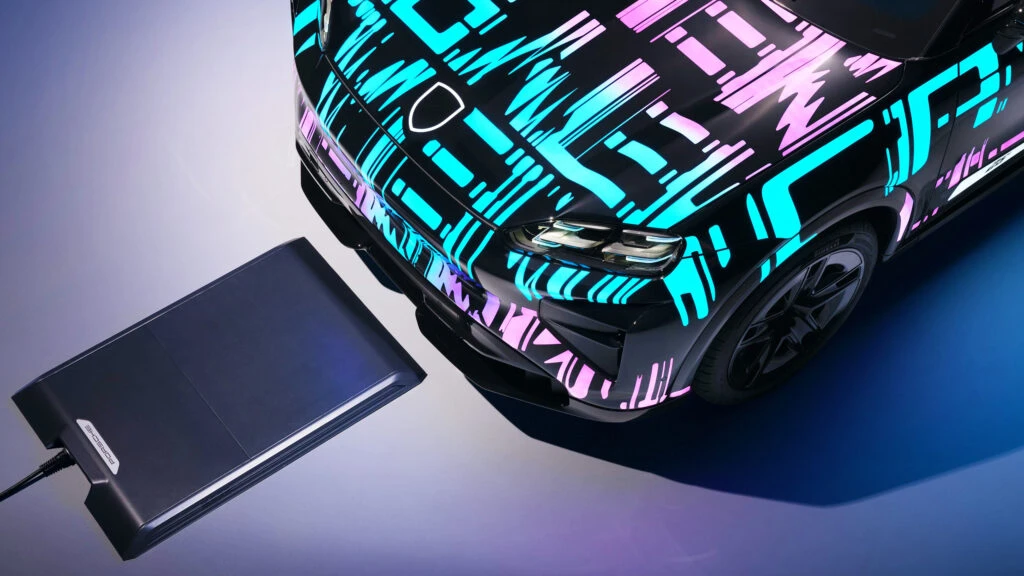 *EMBARGO SEP 4 3AM* Forget Cables, The Electric Cayenne Can Charge Hands-Free