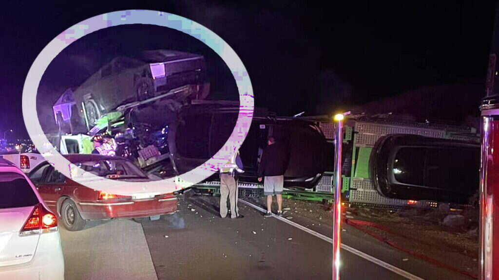 Semi Hauling Cybertrucks And Other Teslas Crashes And Flips Over