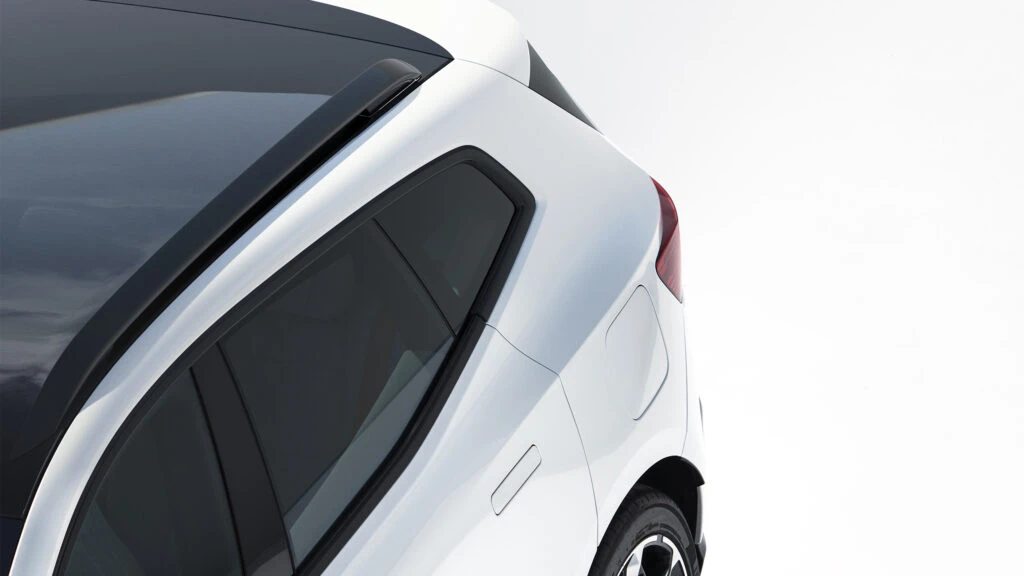 The Polestar 4 Ditched Its Rear Window, Its New SUV Twin Puts It Back