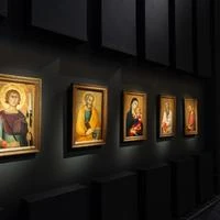 ‘Cura’, la mostra collettiva che porta l’arte all’Ospedale di Bolzano