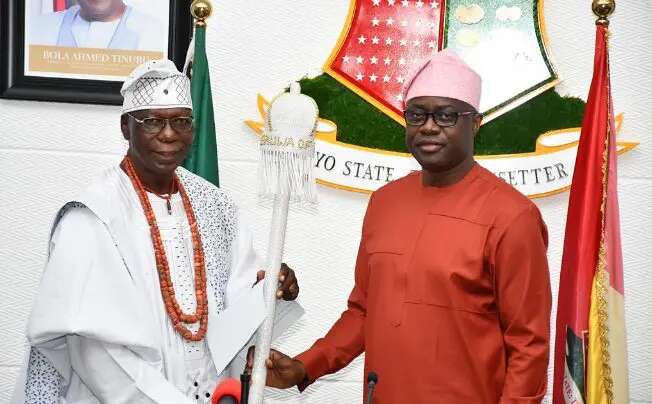 Makinde presents staff, instrument of office to reappointed Eleruwa [PHOTOS]