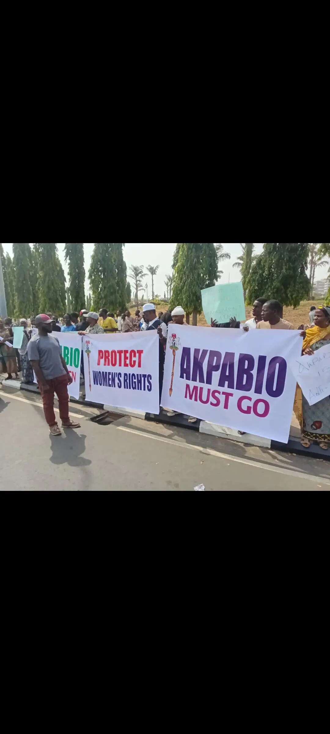 Natasha: ‘Akpabio Must Go’ protest breaks out in Abuja [PHOTOS]