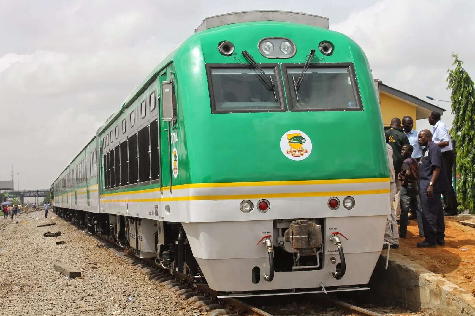 Nigerian govt announces free ride on Port Harcourt-Aba railway