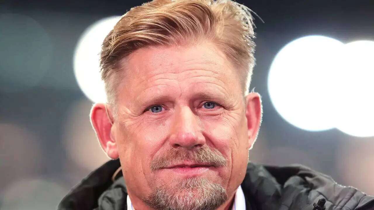 EPL: Peter Schmeichel names manager ‘good’ for Man United