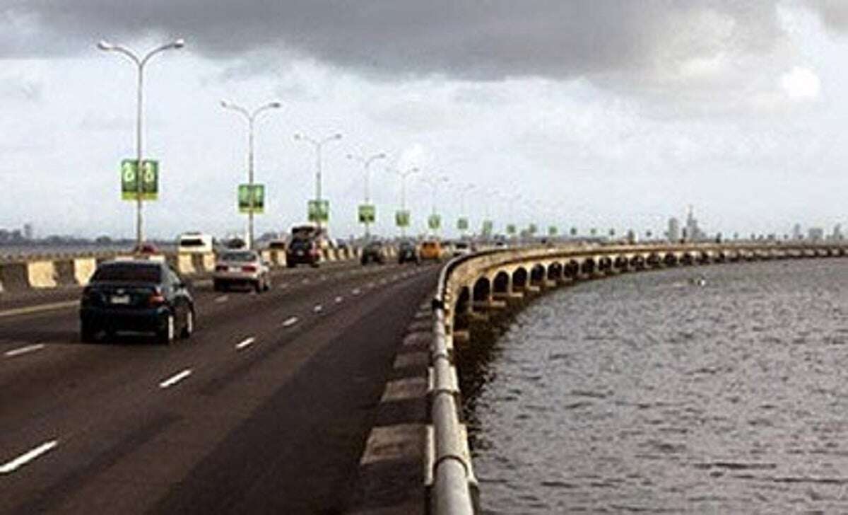 Unidentified woman jumps off third mainland bridge, recovered dead