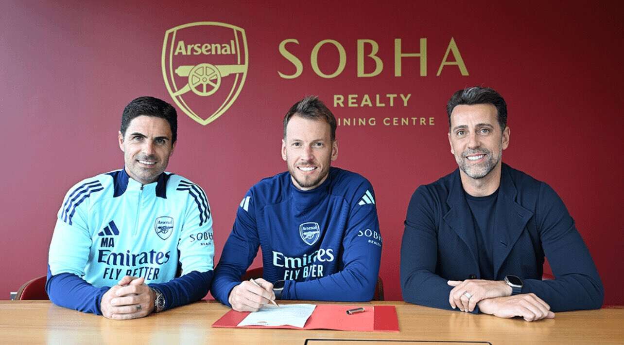 Transfer deadline day: Arsenal sign EPL goalkeeper to replace Ramsdale