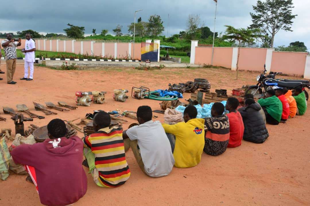 Ondo security taskforce, Army apprehend 12 illegal miners