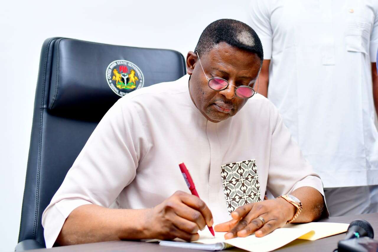 Gov Otu signs Executive Order to protect host communities of mineral resources against exploitations