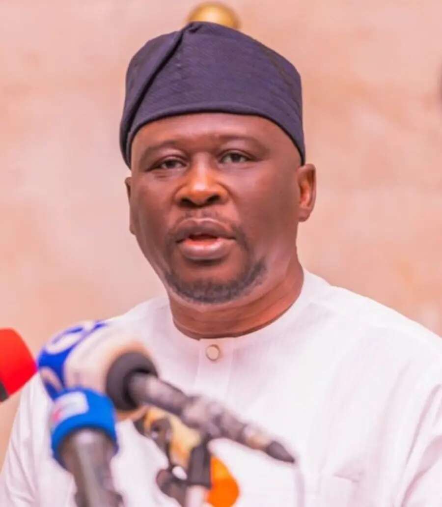 Governor Fintiri bans activities of scavengers rummaging through waste in state