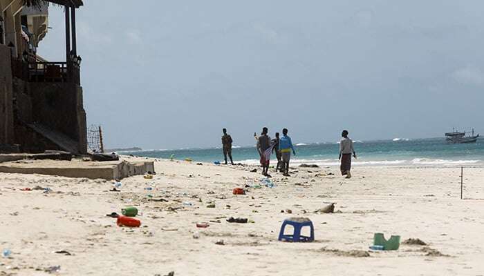 32 killed in Somali beach explosion