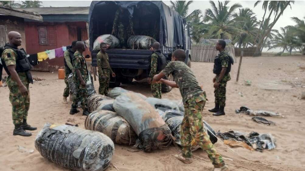 Nigerian Navy confiscates 125 bags of cannabis smuggled from Benin Republic