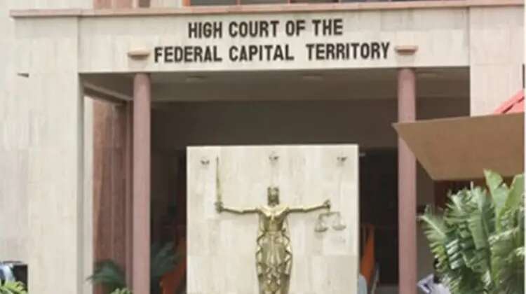 Court stops CBN from releasing allocation to Rivers State