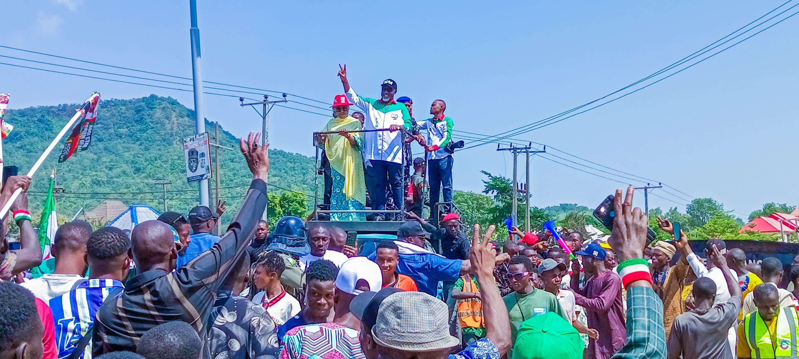 Guber Poll: Atiku leads rally in Kogi, berates Bello, APC for denying PDP use of stadium