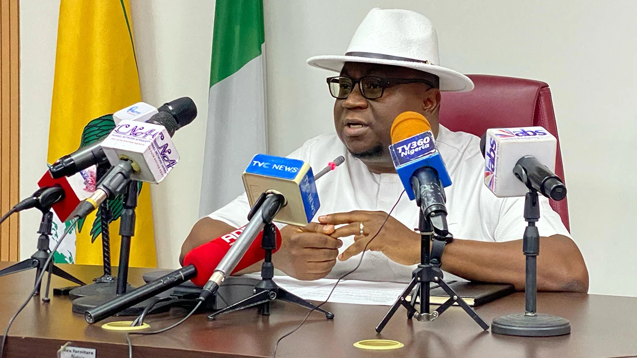Xenophobia: Nigerian govt to repatriate willing citizens from South Africa