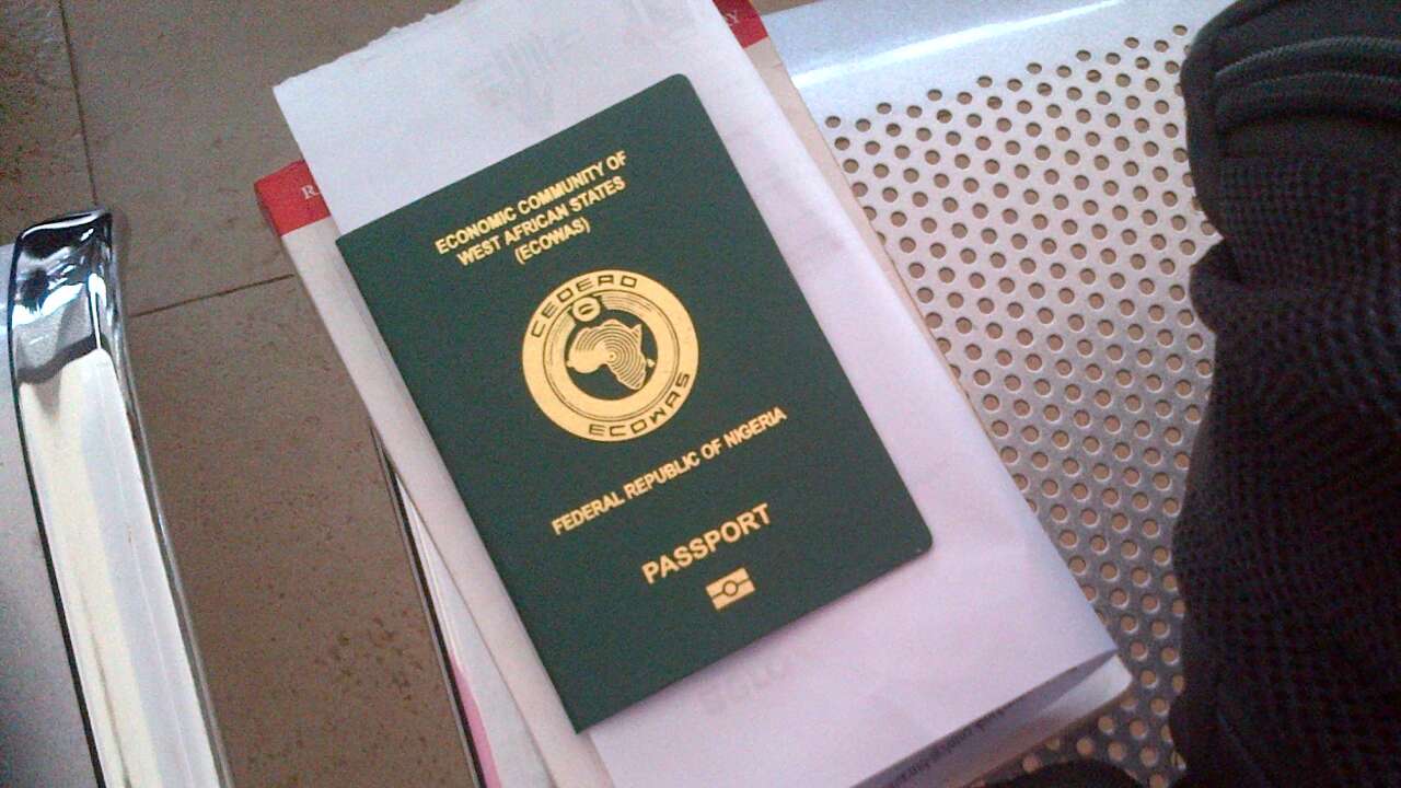 Niger rejects ECOWAS passport for Nigerian travelers, tightens immigration rules