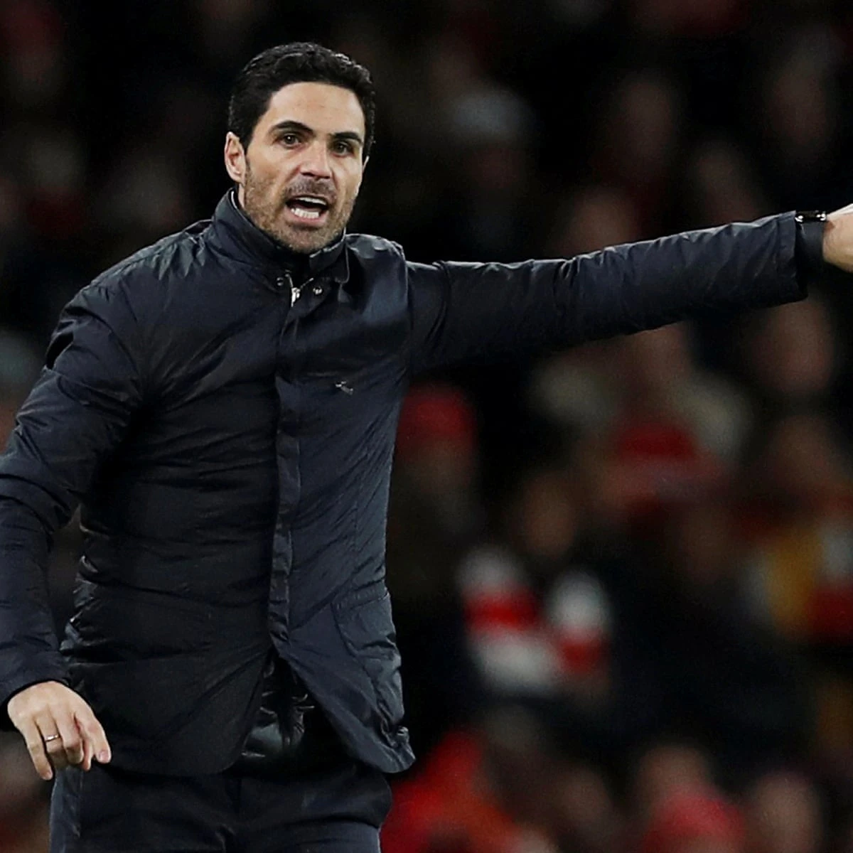EPL: Arteta gives reasons for shouting at Arsenal players during 1-0 defeat to Man City
