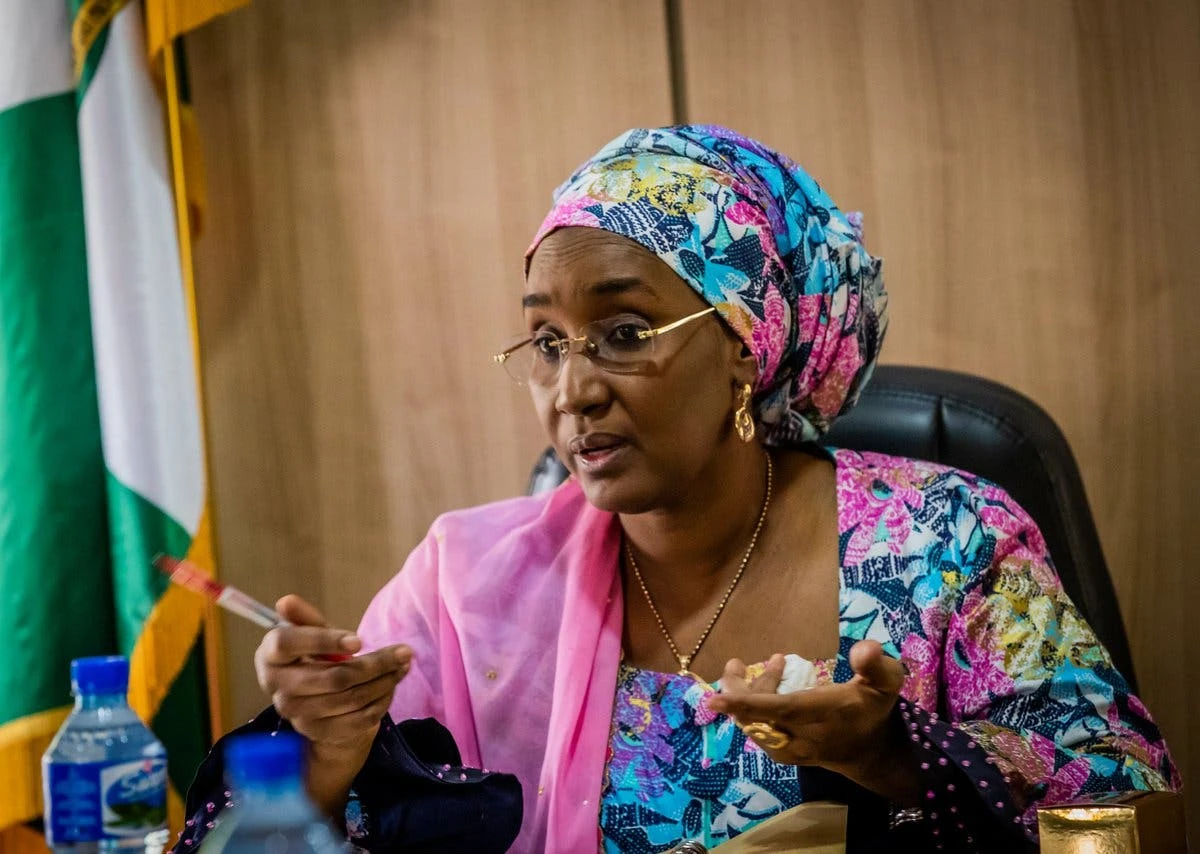 Nigerians react to FG’s claims of spending $5bn to fight poverty