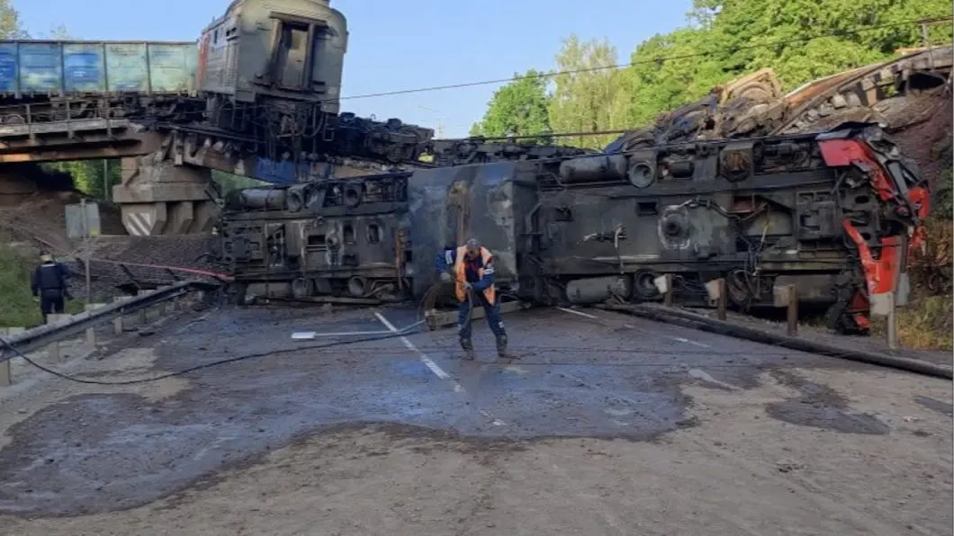 Seven dead, dozens injured as Russian bridges collapse in Bryansk, Kursk regions