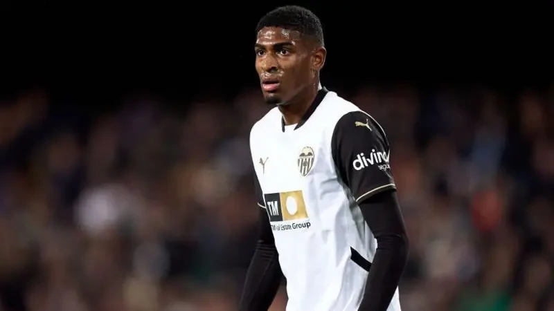 Transfer: Arsenal in talks to sign Mosquera