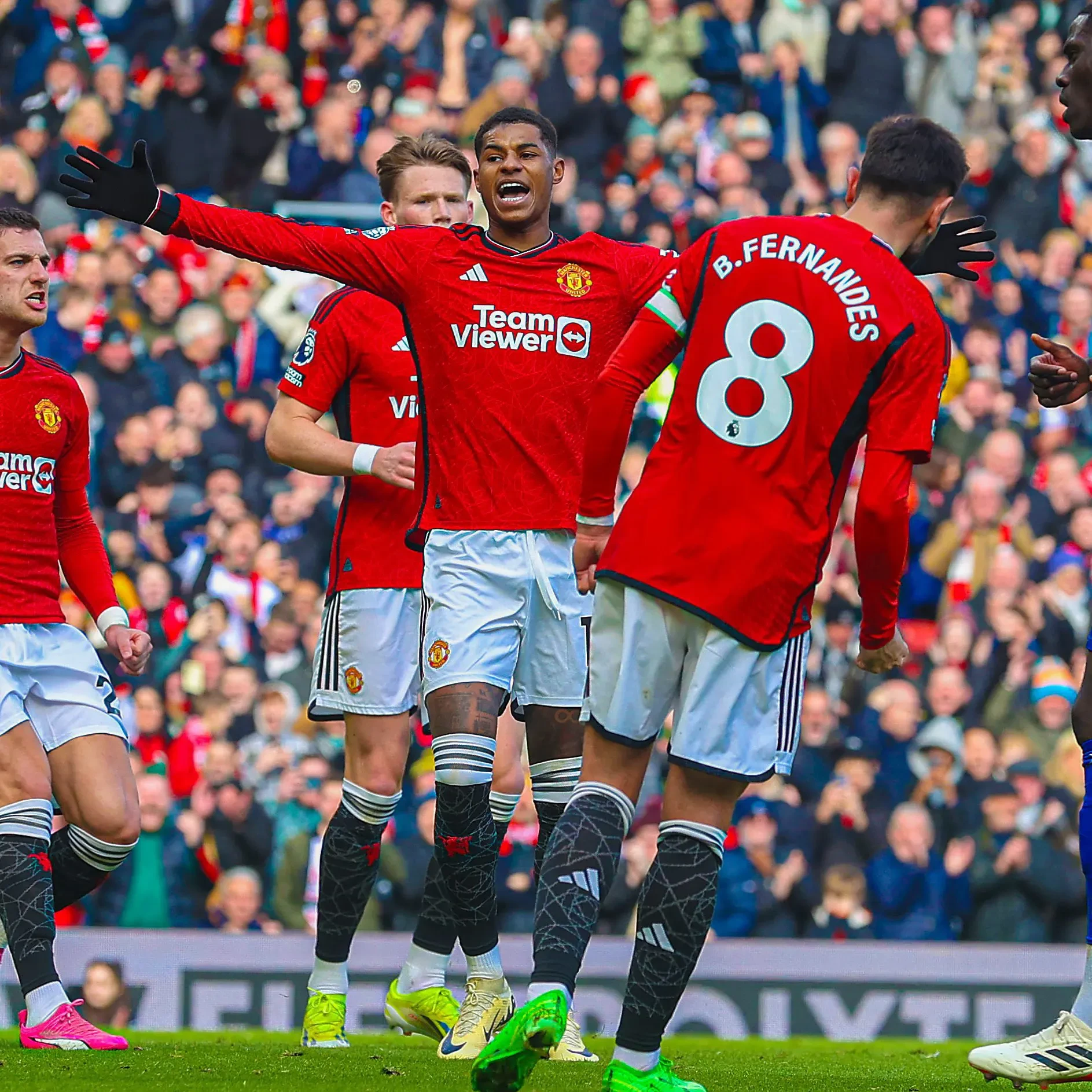 EPL: Man Utd confirm departure of seven players [Full list]