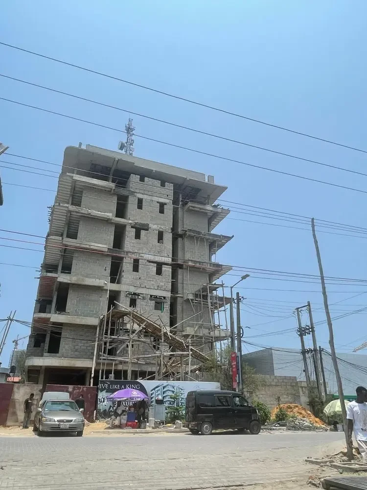 Residents raise alarm over safety threat from ongoing construction in Lagos