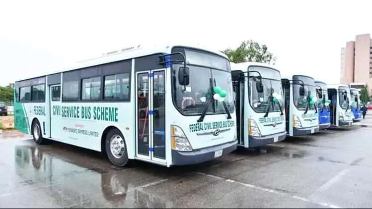 Transportation by CNG buses will be subsidised for civil servants – Niger govt