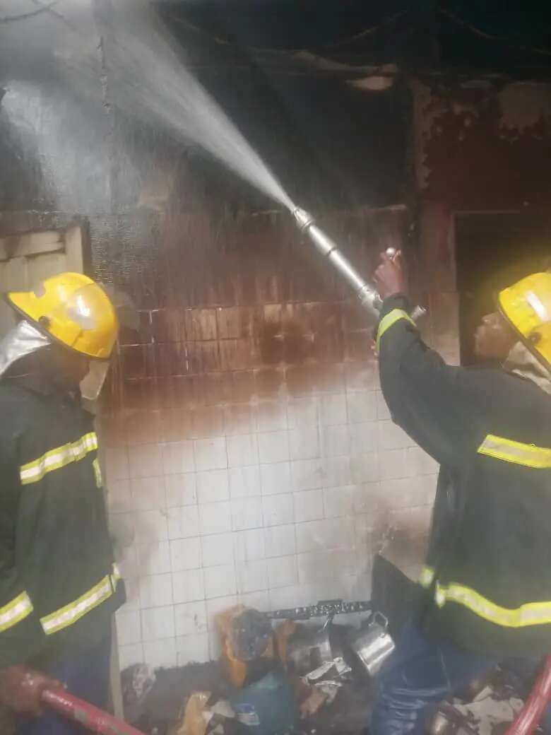 Fire ravages shopping complex in Ibadan [PHOTOS]