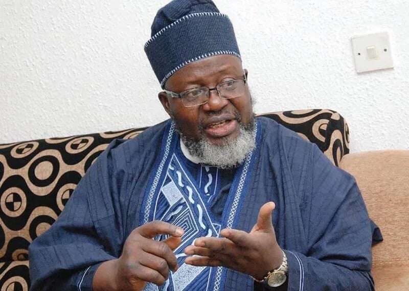 Telcos not Father Christmas — Ex-minister defends 50% tariff hike