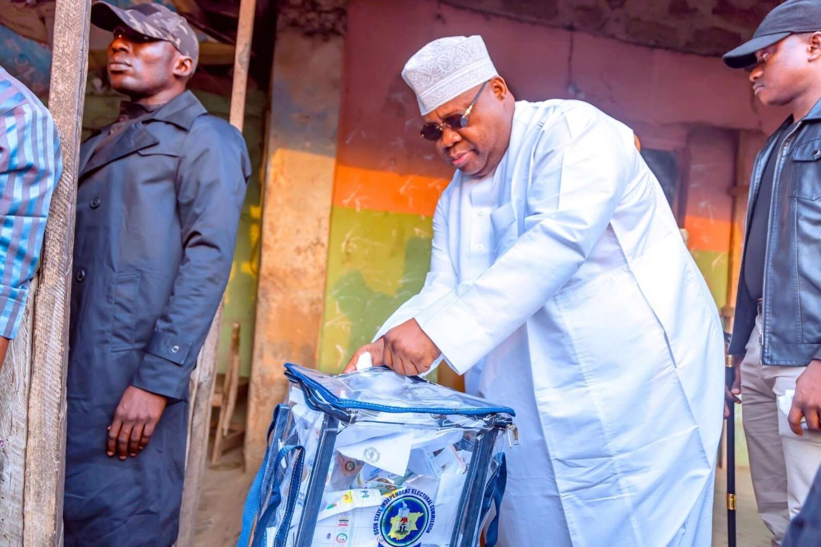 Osun election underway despite AGF’s advice, Governor Adeleke votes in polling unit