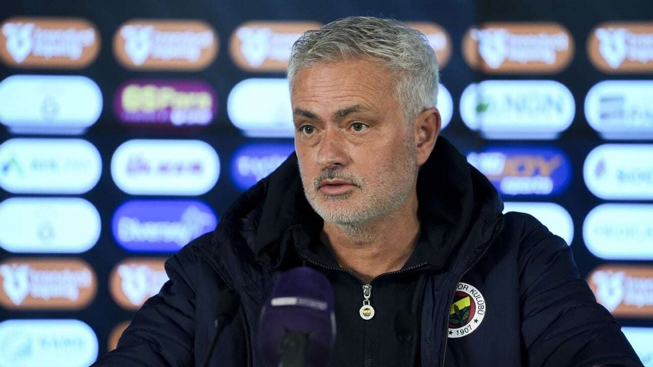 Mourinho went to referee’s room and cried – Galatasaray boss on 0-0 draw