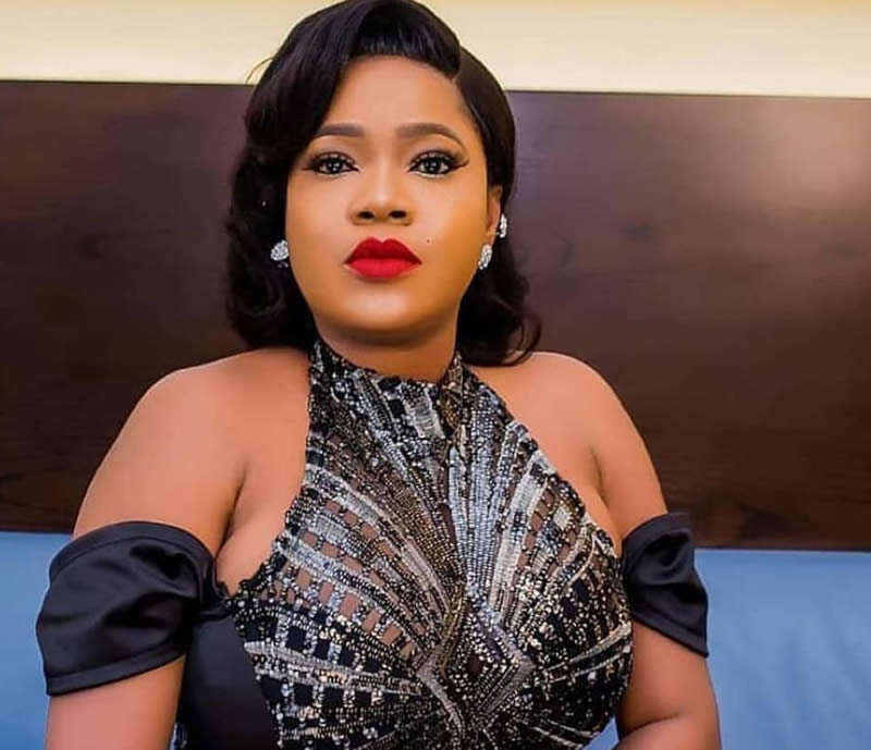 Using oppressive institution to witch-hunt fellow Nigerian unacceptable – Effiong warns actress Toyin Abraham