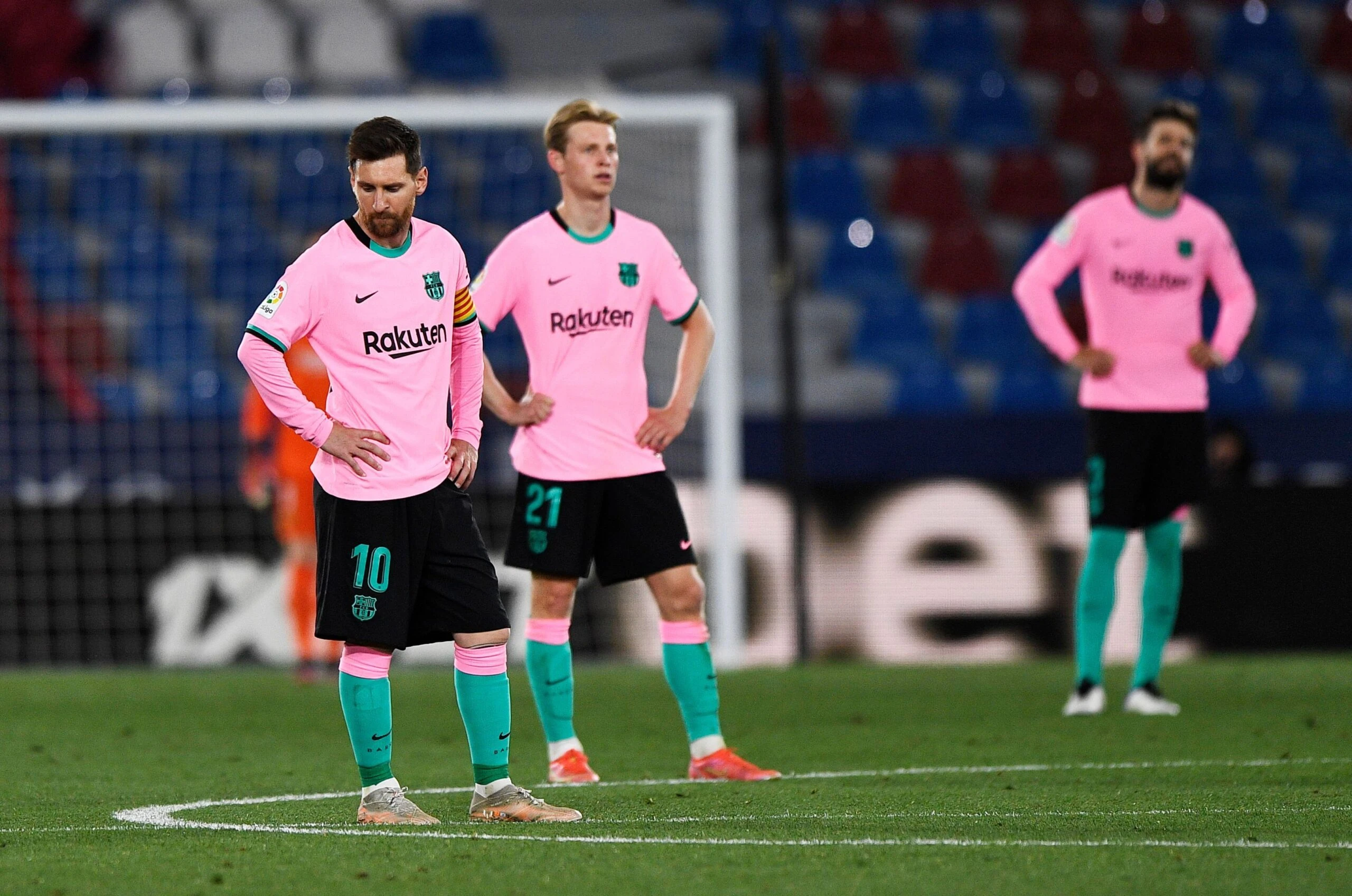 Barcelona’s LaLiga title hopes suffer huge blow after 3-3 draw with Levante